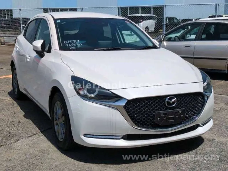 2023 Model Otomatik Mazda 2