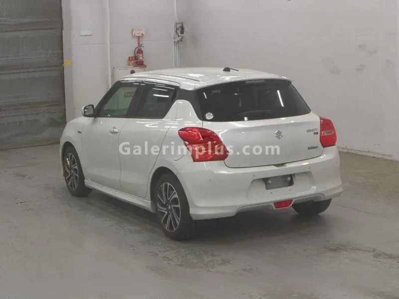 2023 Model Otomatik Suzuki Swift