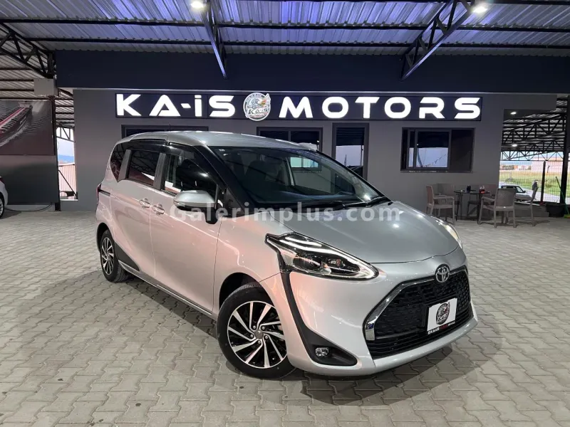 2022 Toyota Sienta Sienta