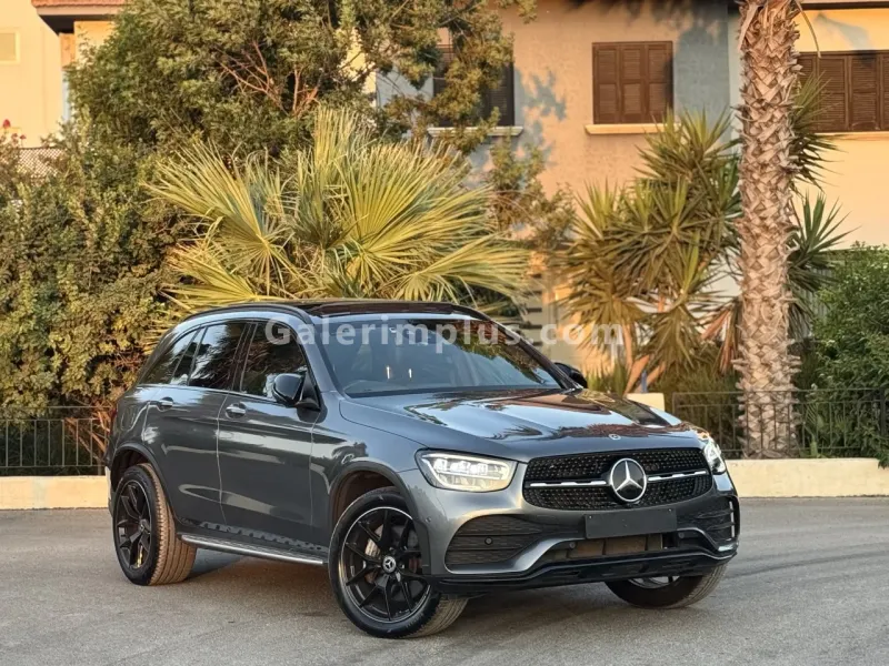 2023 Model Otomatik Mercedes - Benz GLC