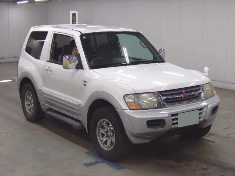1999 Mitsubishi Pajero