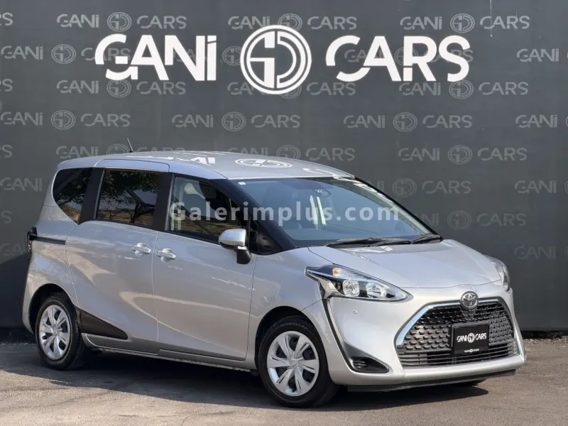 2022 Toyota Sienta Sienta