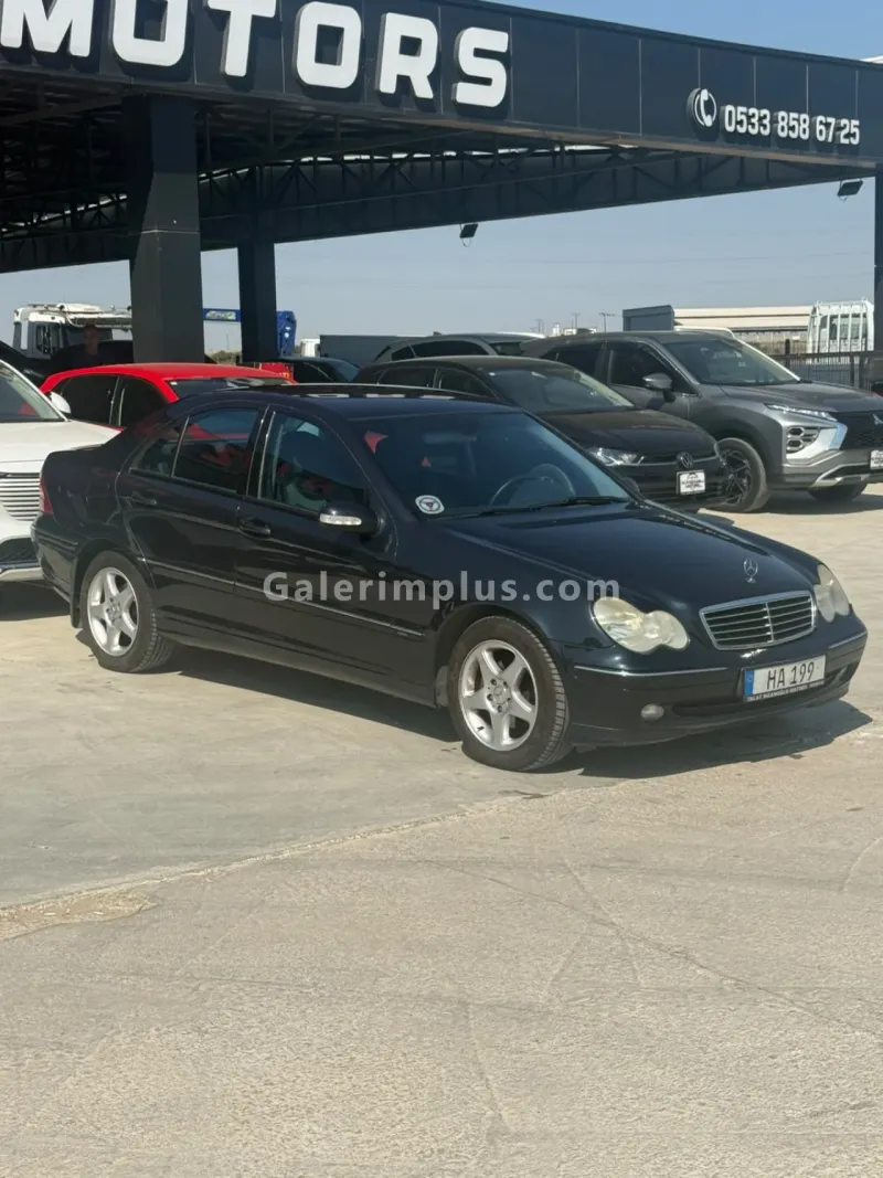2004 Model Düz Mercedes-Benz C Serisi