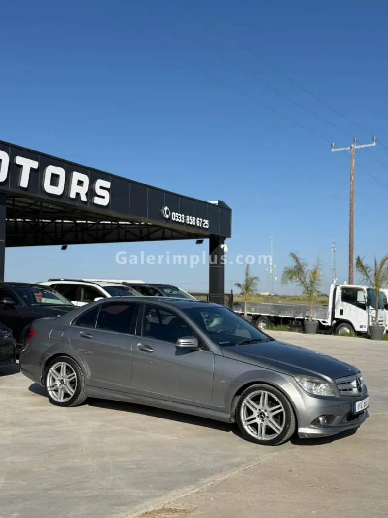 2009 Model Otomatik Mercedes-Benz C Serisi