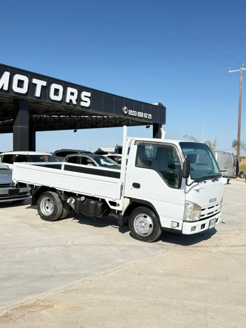 2014 Isuzu Kamyon &