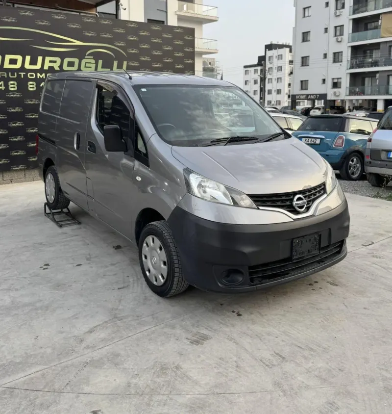 2015 Nissan NV200