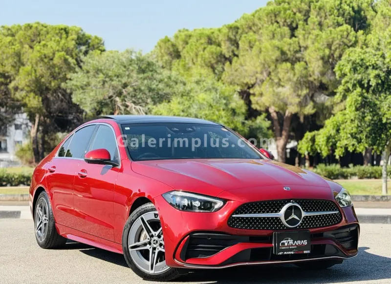 2022 Model Otomatik Mercedes-Benz C Serisi
