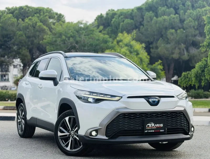 2023 Model Yarı Otomatik Toyota Corolla