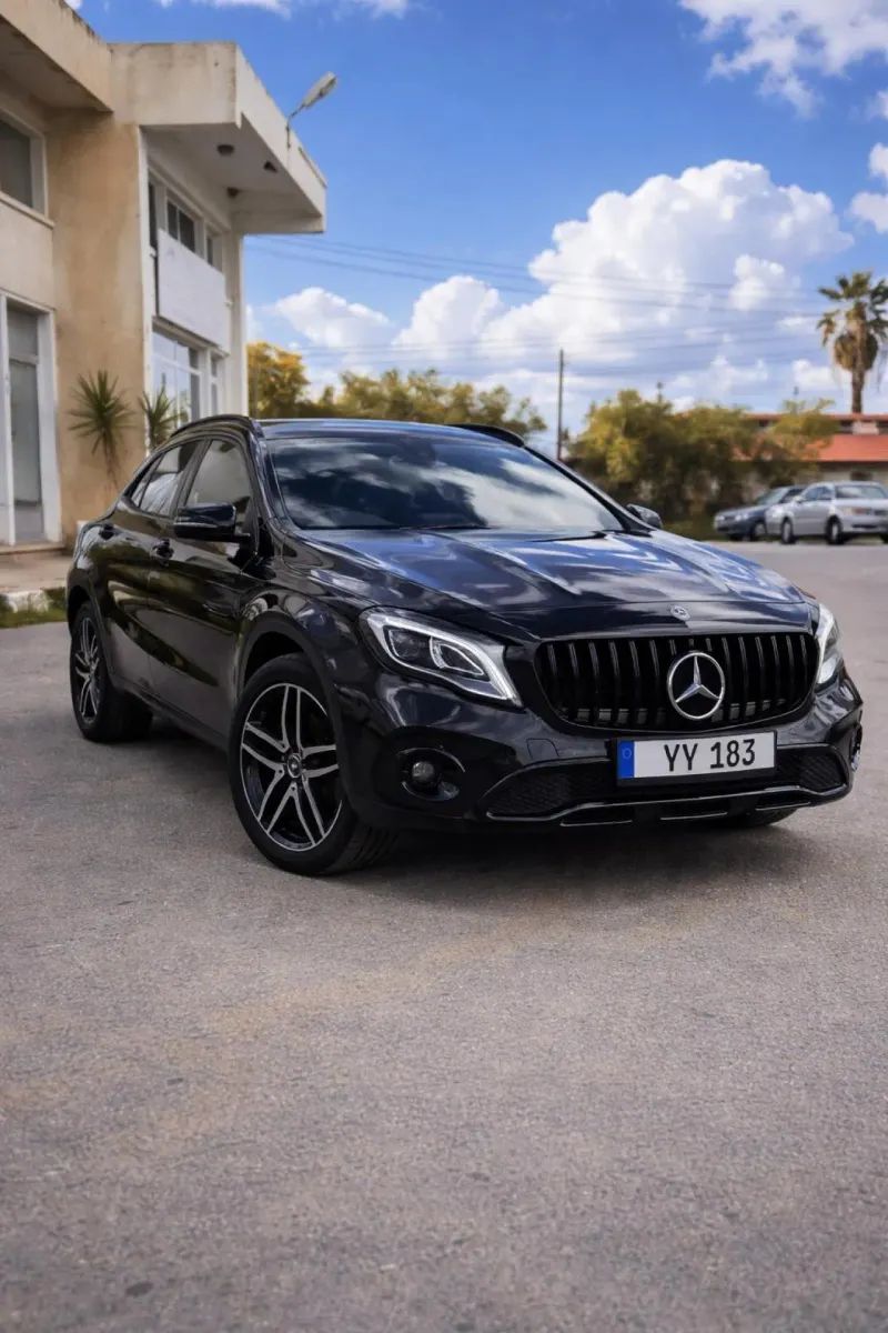 2020 Mercedes - Benz GLA 180