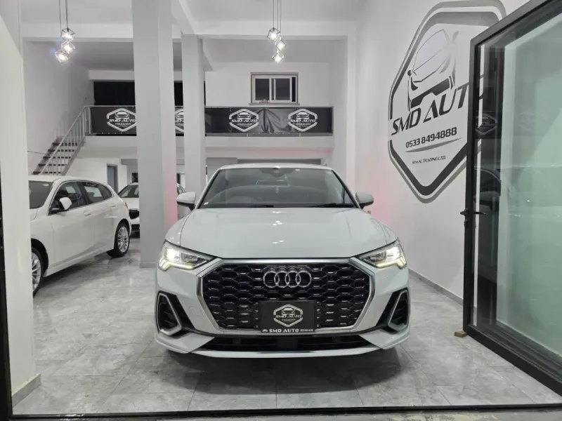 2023 Audi Q3