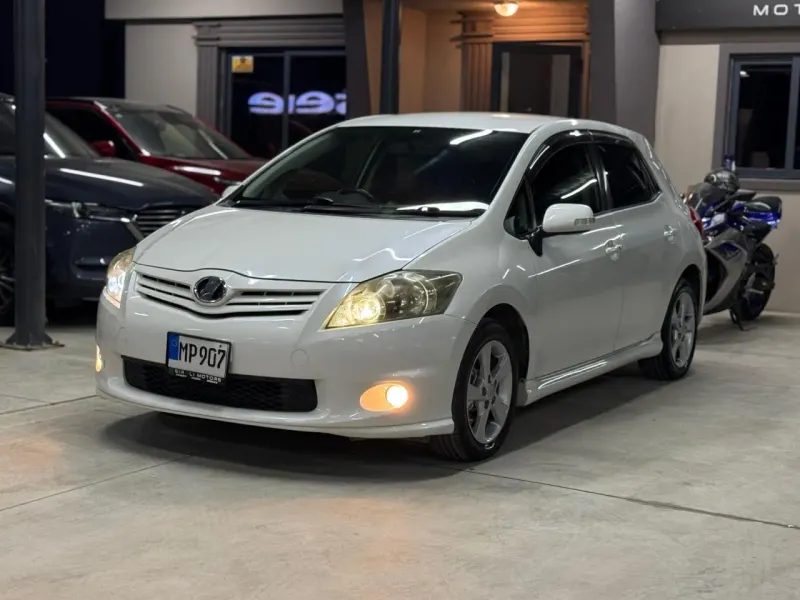 2010 Toyota Auris