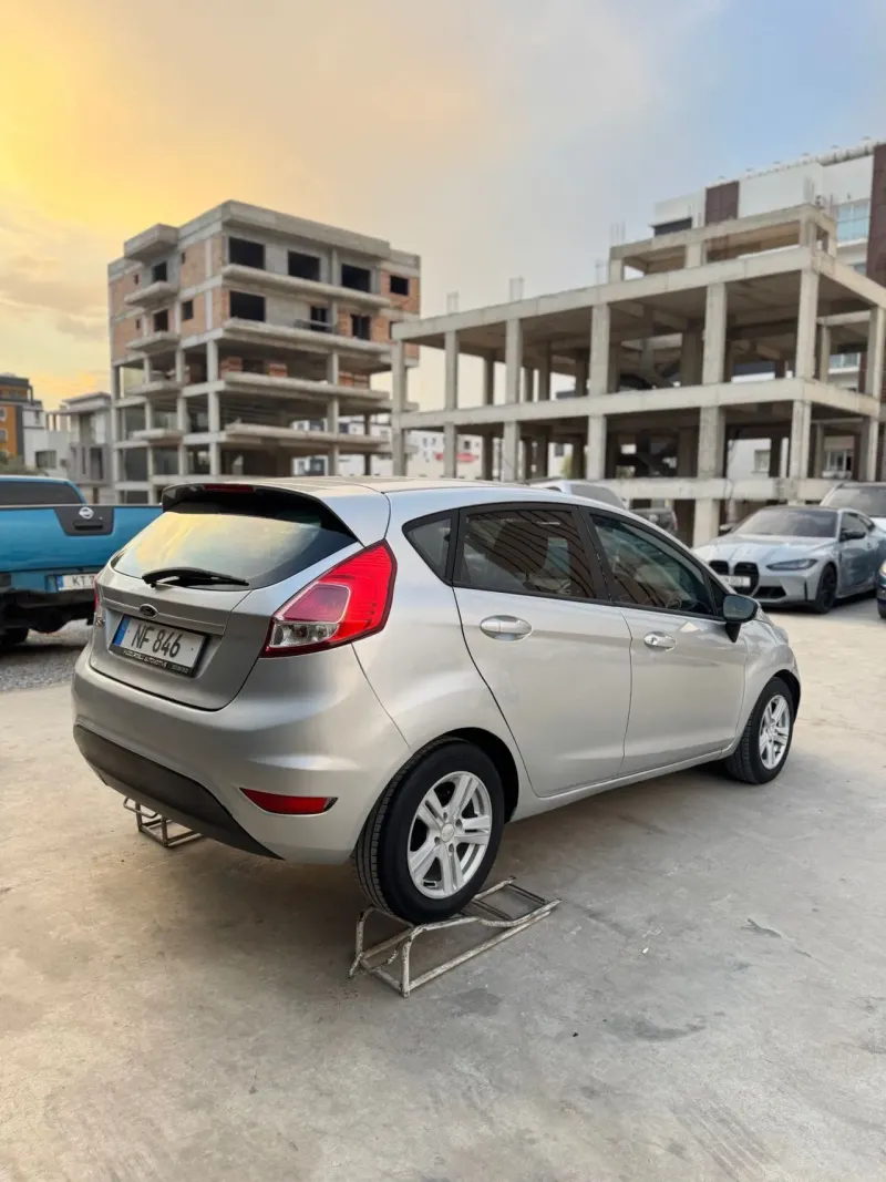 2016 Ford Fiesta