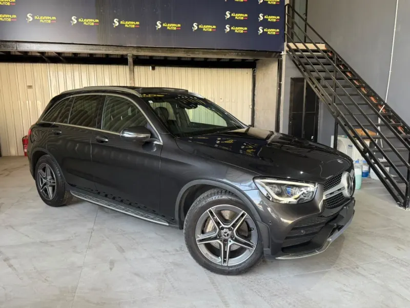 2022 Mercedes-Benz GLC