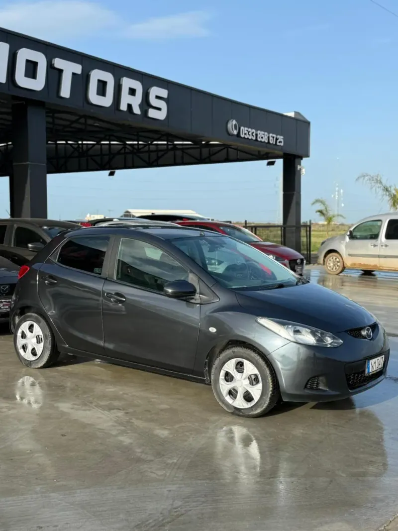 2011 Mazda Familia Familia