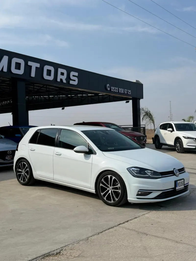 2020 Volkswagen Golf