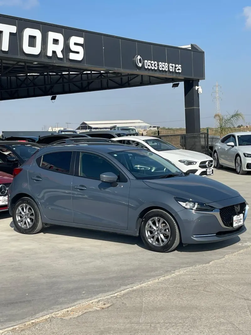 2022 Mazda Mazda 2