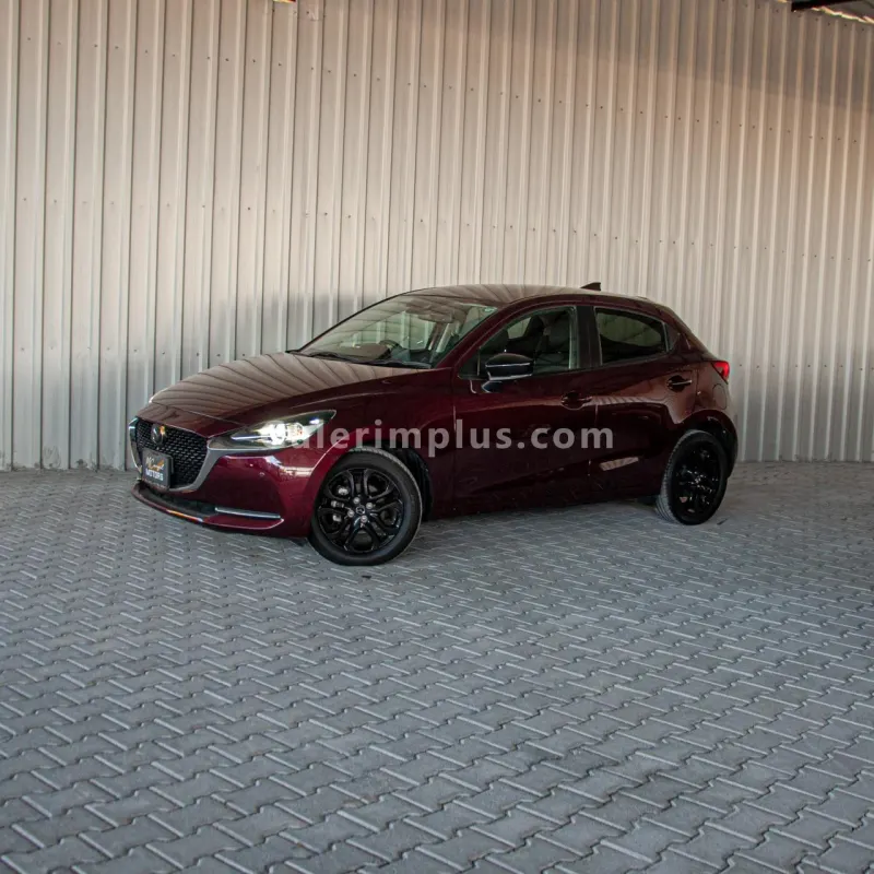 2021 Model Otomatik Mazda 2