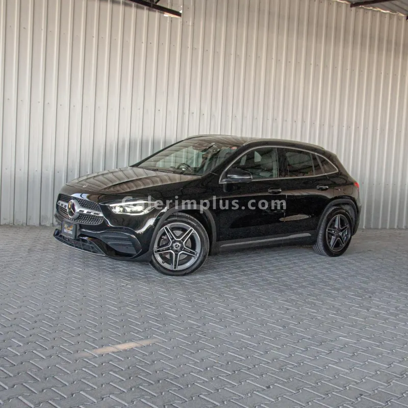 2023 Model Otomatik Mercedes - Benz GLA