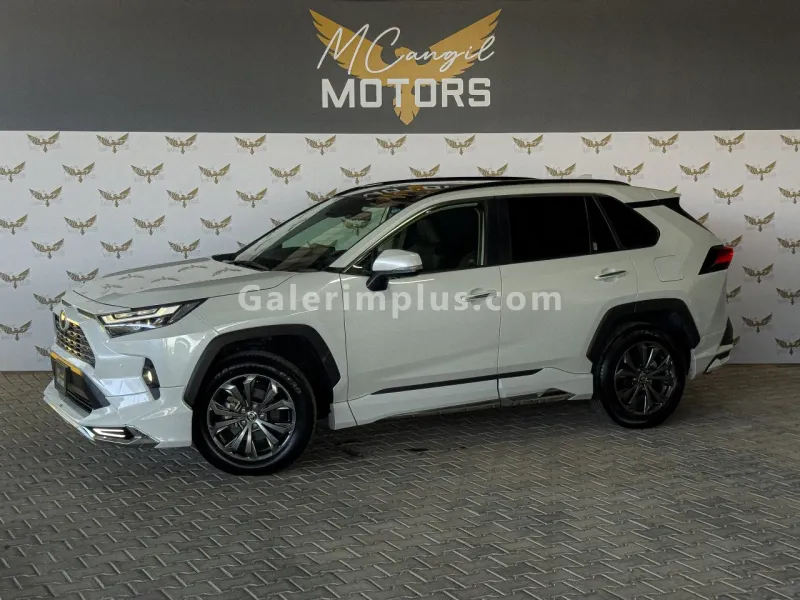 2025 Model Otomatik Toyota RAV4