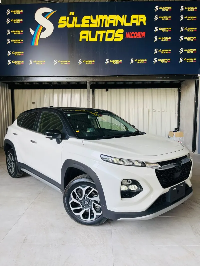 2025 Suzuki Fronx