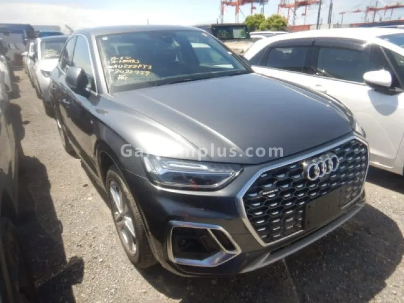 2023 Model Otomatik Audi Q5