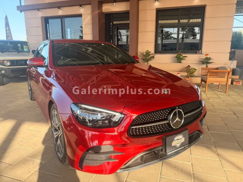 2023 Model Otomatik Mercedes-Benz E Serisi