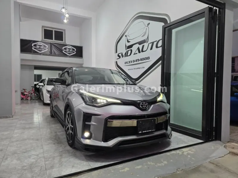 2022 Model Otomatik Toyota C-HR
