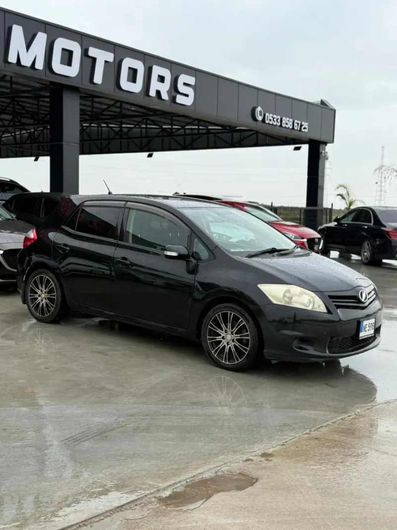 2010 Toyota Auris