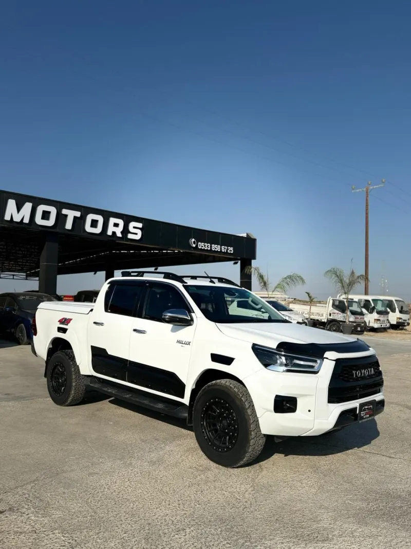 2020 Toyota Hilux
