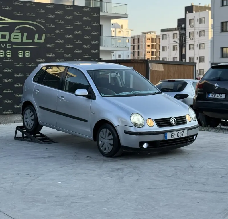 2004 Volkswagen Polo