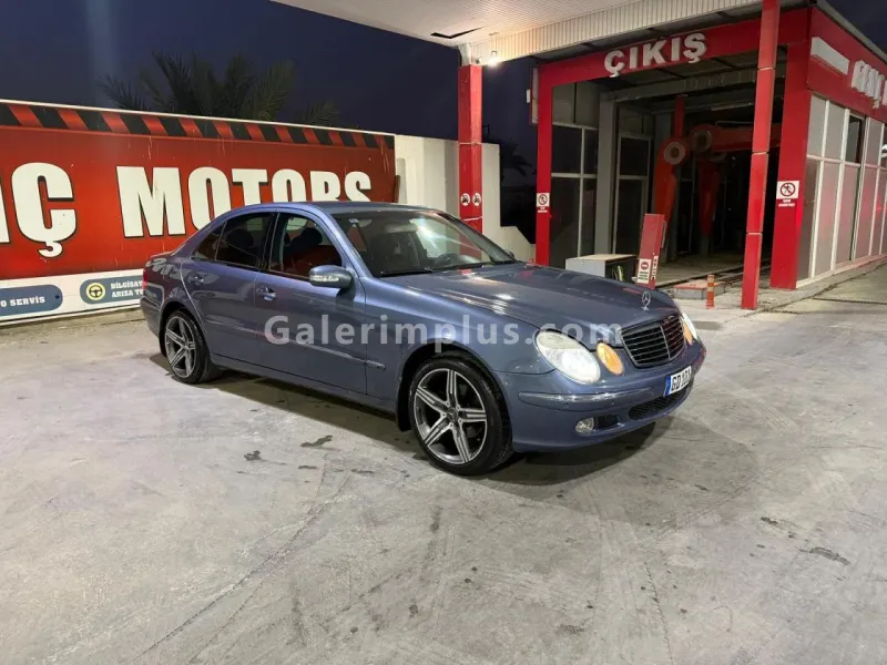 2002 Model Otomatik Mercedes-Benz E Serisi