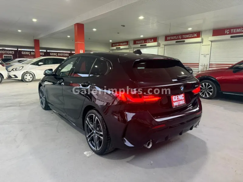2024 Model Otomatik BMW 1 Serisi