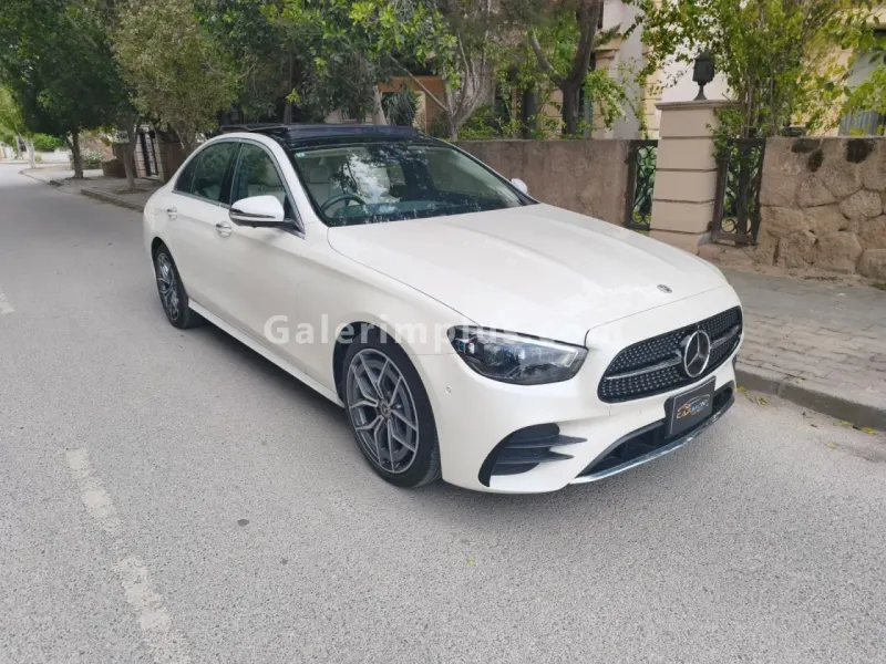 2021 Model Otomatik Mercedes-Benz E Serisi