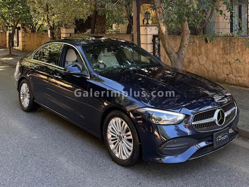 2023 Model Otomatik Mercedes-Benz C Serisi